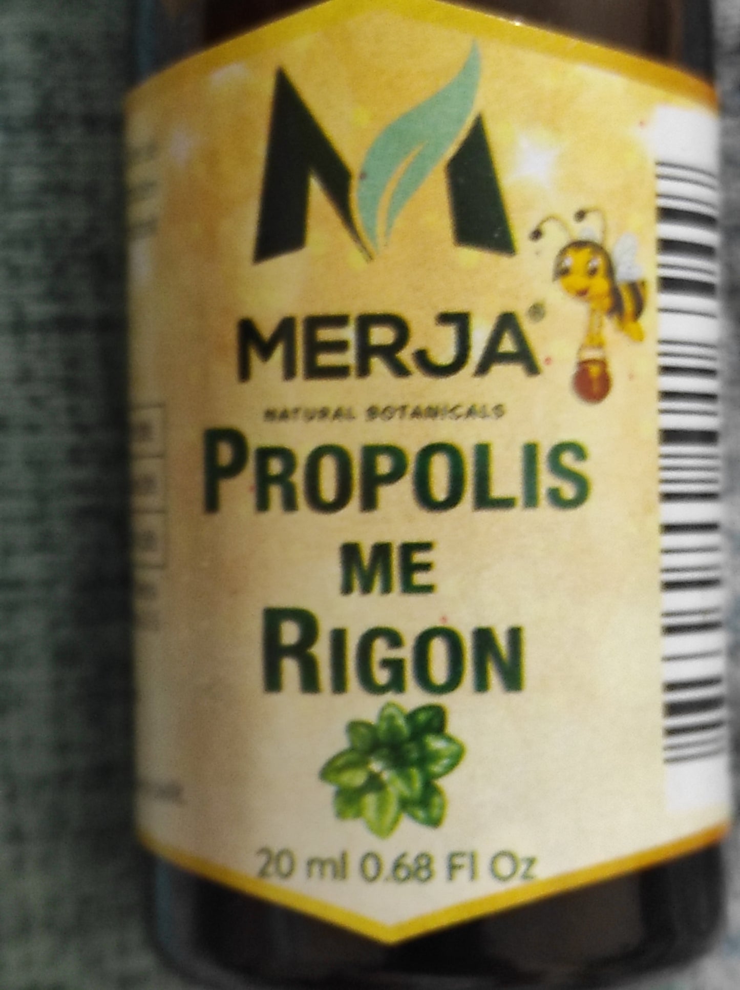 Propolis extract with Oregano oil 20 ml in glass bottle with dropper